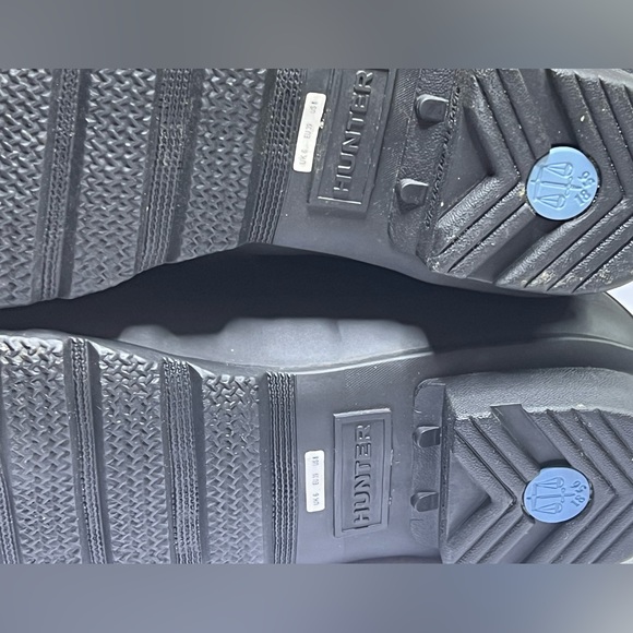 Hunter Black Original Tall Rain Boots 8 - Picture 9 of 14